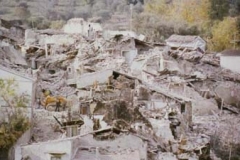 Torella dei Lombardi dopo il terremoto del 1980
