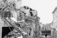 Torella dei Lombardi dopo il terremoto del 1980