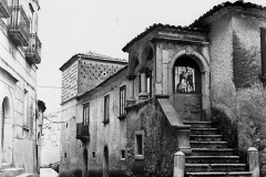 De Laurentiis house and clinic